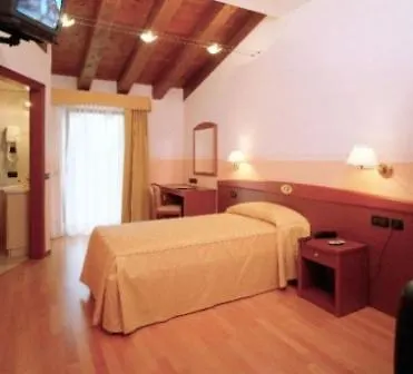 **  Hotel Ristorante Pedrocchi San Giorgio di Perlena Italien
