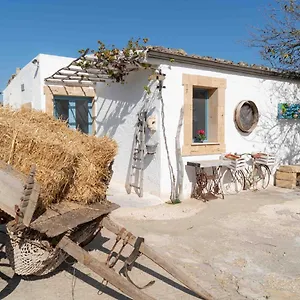 Casale Scirbia Marzamemi